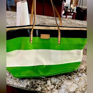 Large Kate Spade bag- EXCELLENT condition